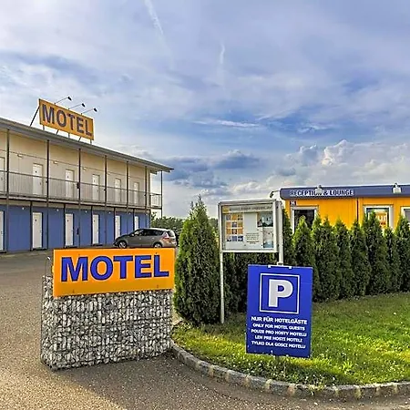 Tour-motel