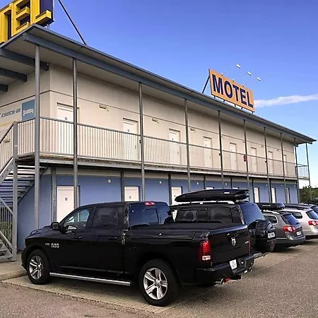 Motel Tour-motel