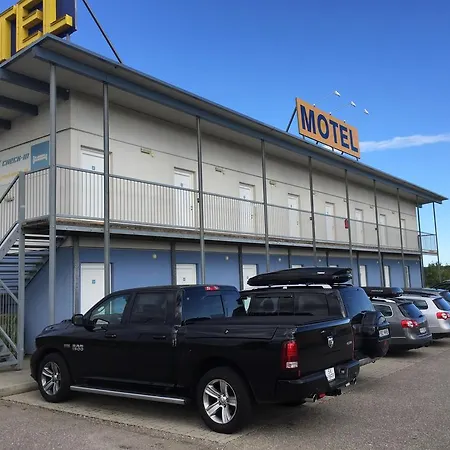 Tour-motel Motell 3*